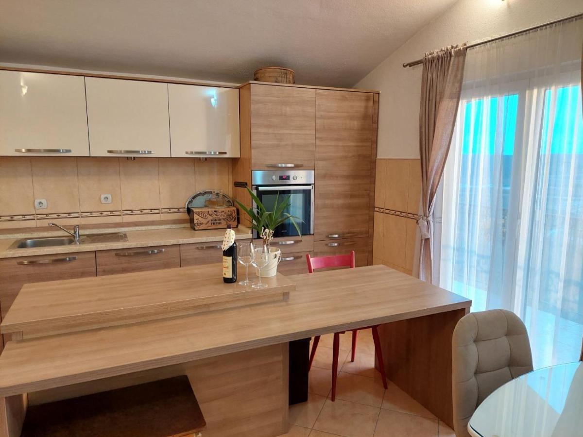 Guest House Pocanic Tivat Exterior photo
