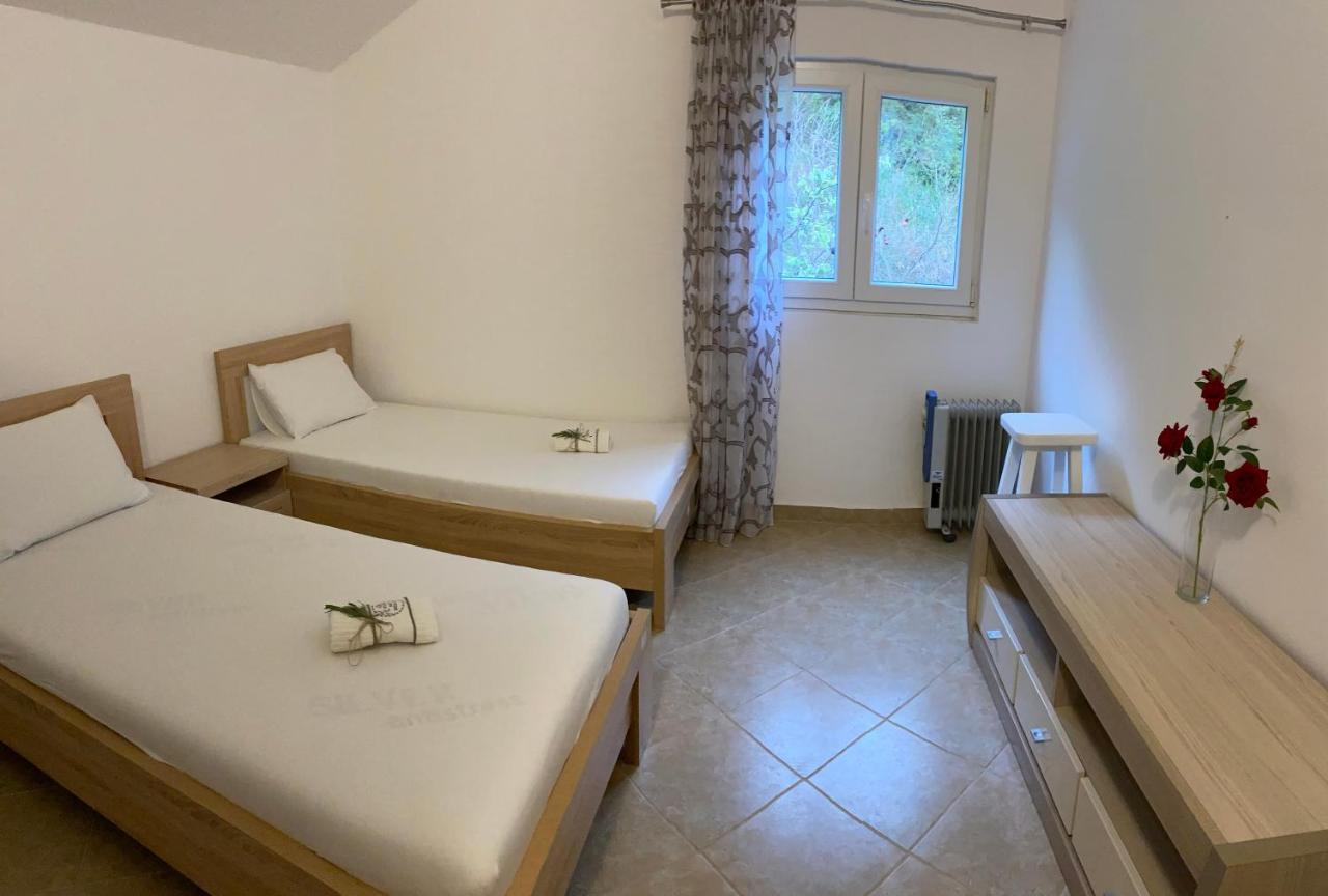 Guest House Pocanic Tivat Exterior photo